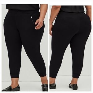 NWT Torrid Black Ponte Jogger 4x
